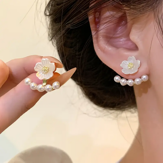 1 Pair Flower Faux Pearl Stud Earrings For Women